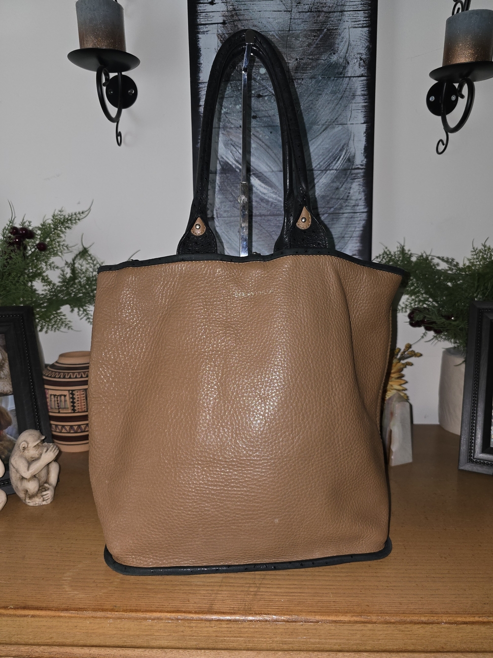 See By Chloe Luggage Tan Pebbled Leather Drawstring Tote. EUC - Picture 2 of 15